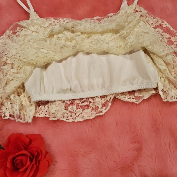 Lace crop top - Picture 4 of 4